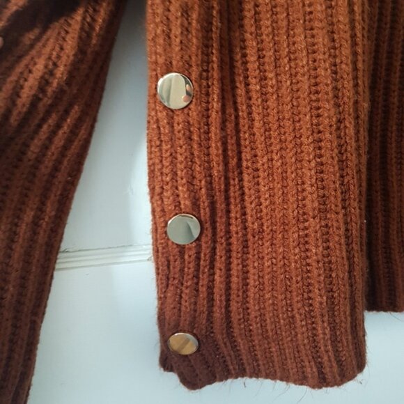 Dex Rib Knit Long Sleeve Crewneck Sweater Gold Button Detail Toffee Brown Sz S - Picture 4 of 12